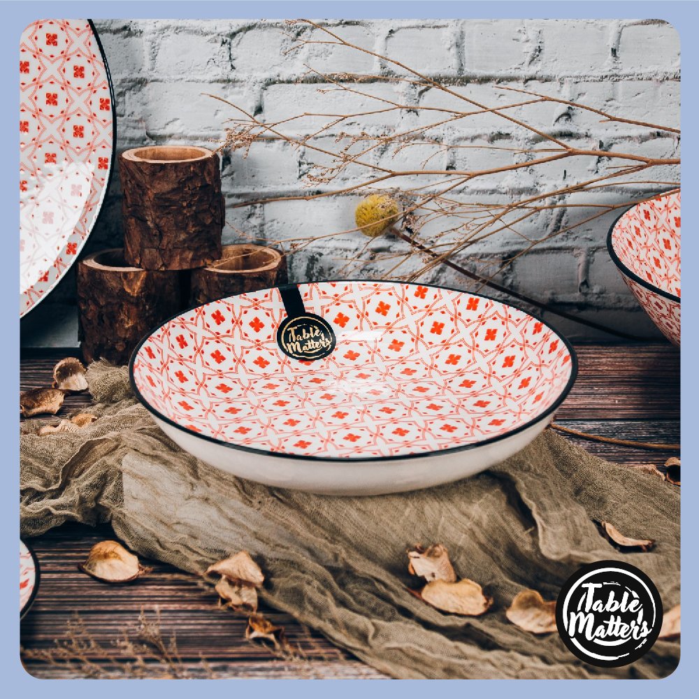 16-CrisscrossRed-8-inch-Coupe-Plate-Tableware-ProductListing